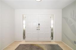 Picture of 5111 Canterbury Drive, Sarasota, FL 34243