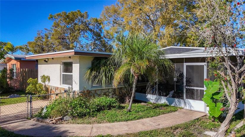 Picture of 3501 Beechwood Terrace N, Pinellas Park FL 33781