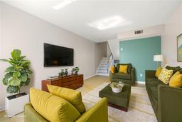 Picture of 4215 La Sorrento Court, Tampa, FL 33611