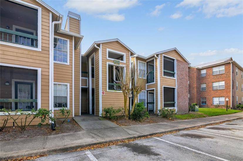 Picture of 5530 Chrishire Way Unit D204, Orlando FL 32822