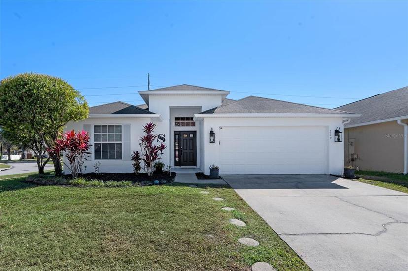 Picture of 239 Bronze Leaf Court, Apopka FL 32703