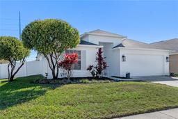 Picture of 239 Bronze Leaf Court, Apopka, FL 32703