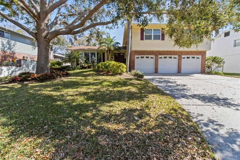 Picture of 8555 140Th Street, Seminole FL 33776