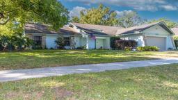 Picture of 903 Setter Court, Seffner, FL 33584
