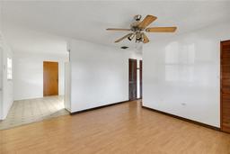 Picture of 6213 Highland Avenue, Leesburg, FL 34748