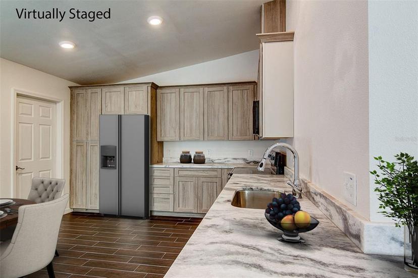 Picture of 14330 Channel Drive, Largo FL 33774