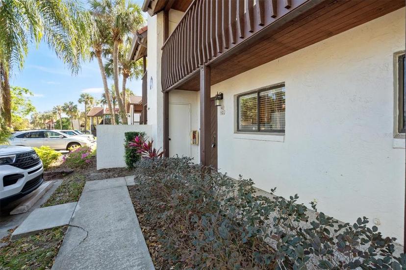 Picture of 1103 Country Club Drive Unit A-3, Lake Wales FL 33898
