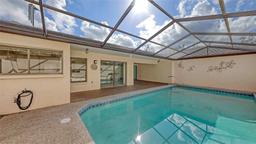 Picture of 3692 Glen Oaks Manor Drive, Sarasota, FL 34232