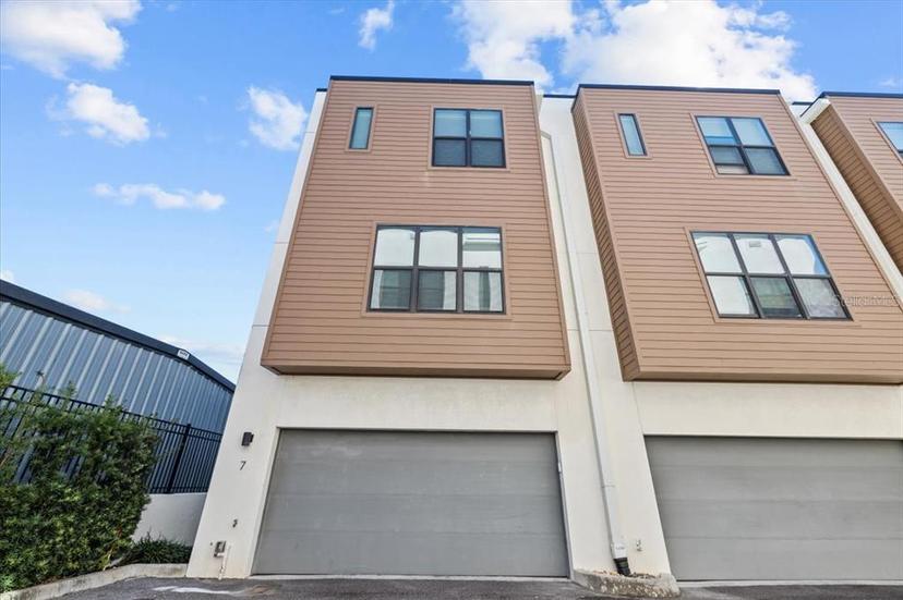 Picture of 4810 W Mcelroy Avenue Unit 7, Tampa FL 33611