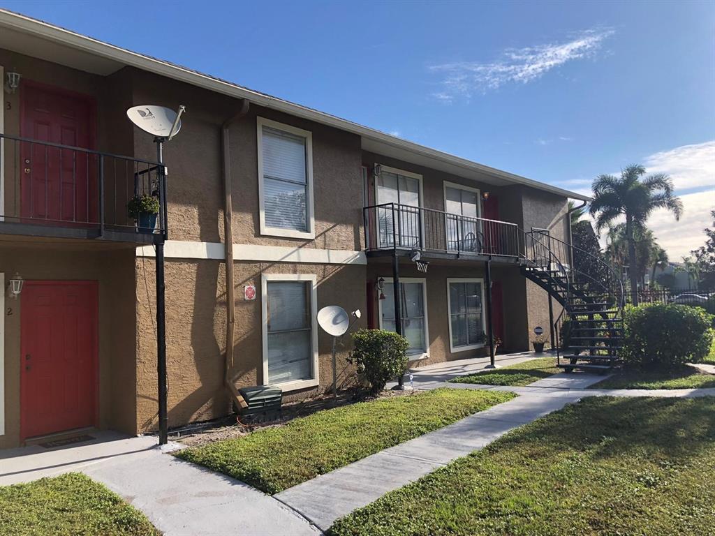 Picture of 1909 Caralee Boulevard Unit 4, Orlando, FL 32822