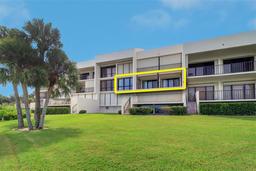 Picture of 50 Coe Road Unit 223, Belleair, FL 33756