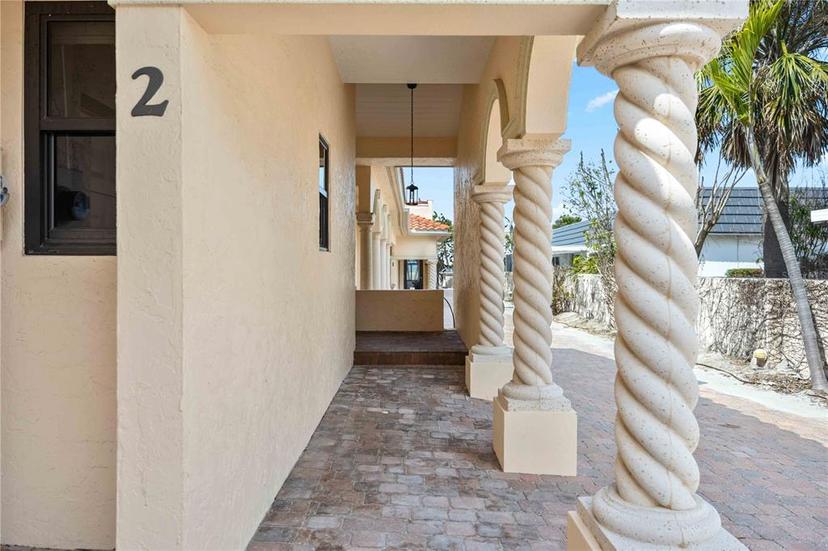 Picture of 718 Golden Beach Boulevard Unit 2, Venice FL 34285