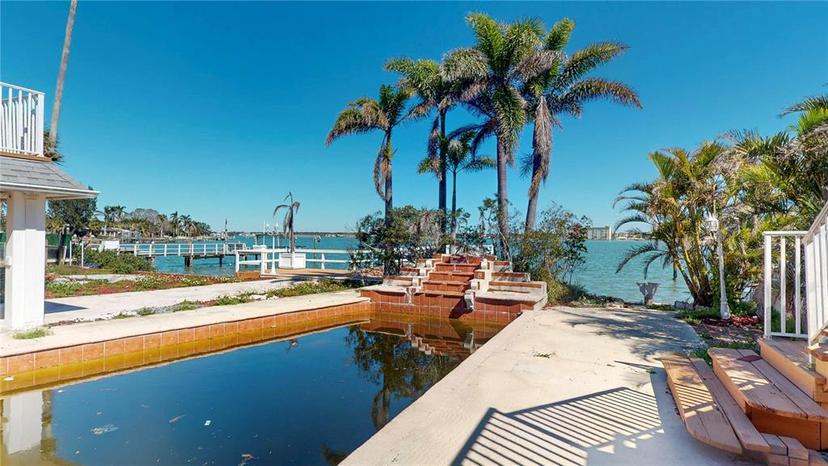 Picture of 15417 2Nd Street E, Madeira Beach FL 33708