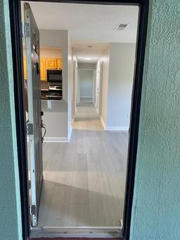 Picture of 2025 Dixie Belle Drive Unit 2025 B, Orlando, FL 32812