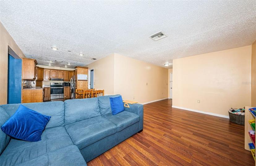 Picture of 6445 109Th Avenue N, Pinellas Park FL 33782
