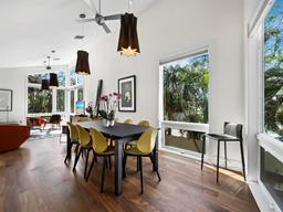Picture of 3911 Roberts Point Road, Sarasota, FL 34242