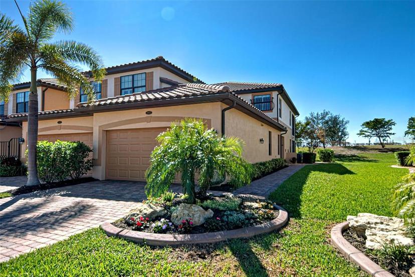 Picture of 20110 Ragazza Circle Unit 102, Venice FL 34293