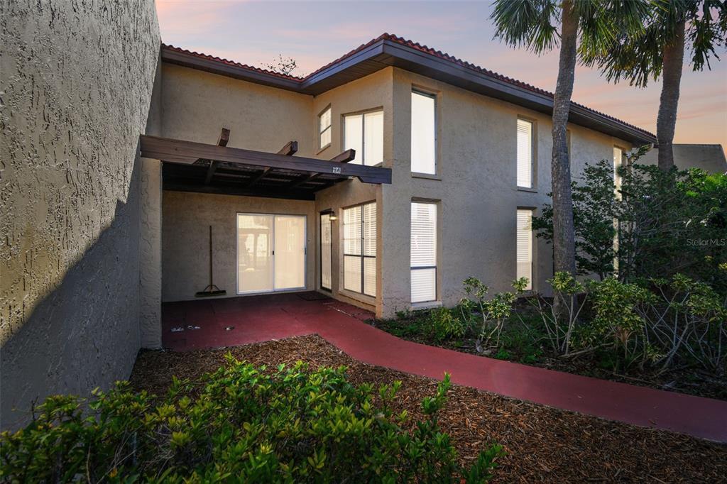 Picture of 7200 Ulmerton Road Unit B4, Largo, FL 33771