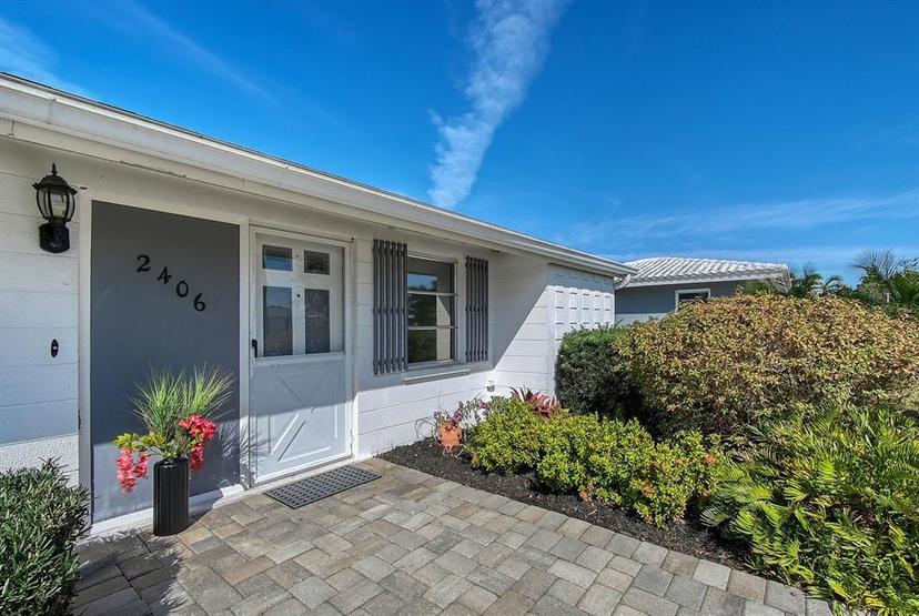 Picture of 2406 Breakwater Circle, Sarasota FL 34231