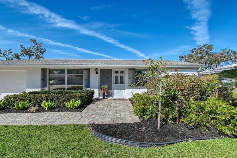 Picture of 2406 Breakwater Circle, Sarasota FL 34231