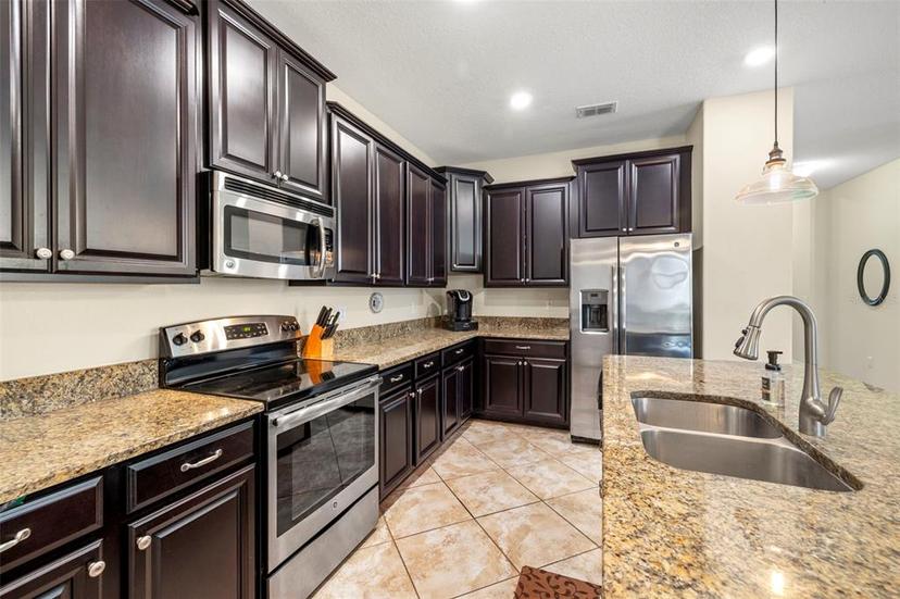Picture of 16612 Myrtle Sand Drive, Wimauma FL 33598