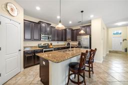 Picture of 16612 Myrtle Sand Drive, Wimauma, FL 33598