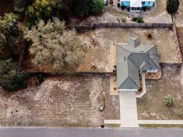 Picture of 108 Village Dr, Welaka, FL 32193