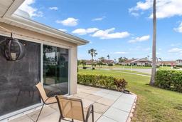Picture of 2904 Captains Court Unit 2904, Palmetto, FL 34221