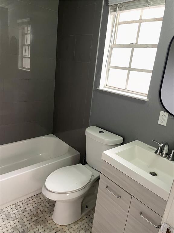Picture of 3008 Hillview Street, Sarasota FL 34239