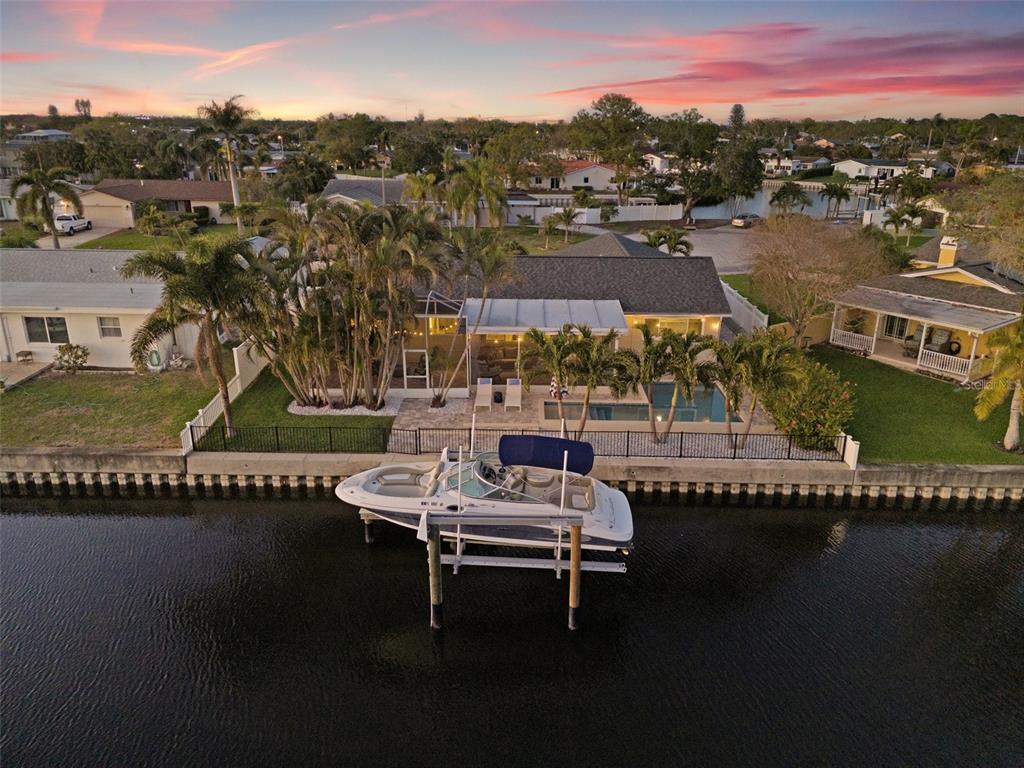 Picture of 1472 47Th Avenue Ne, St Petersburg, FL 33703