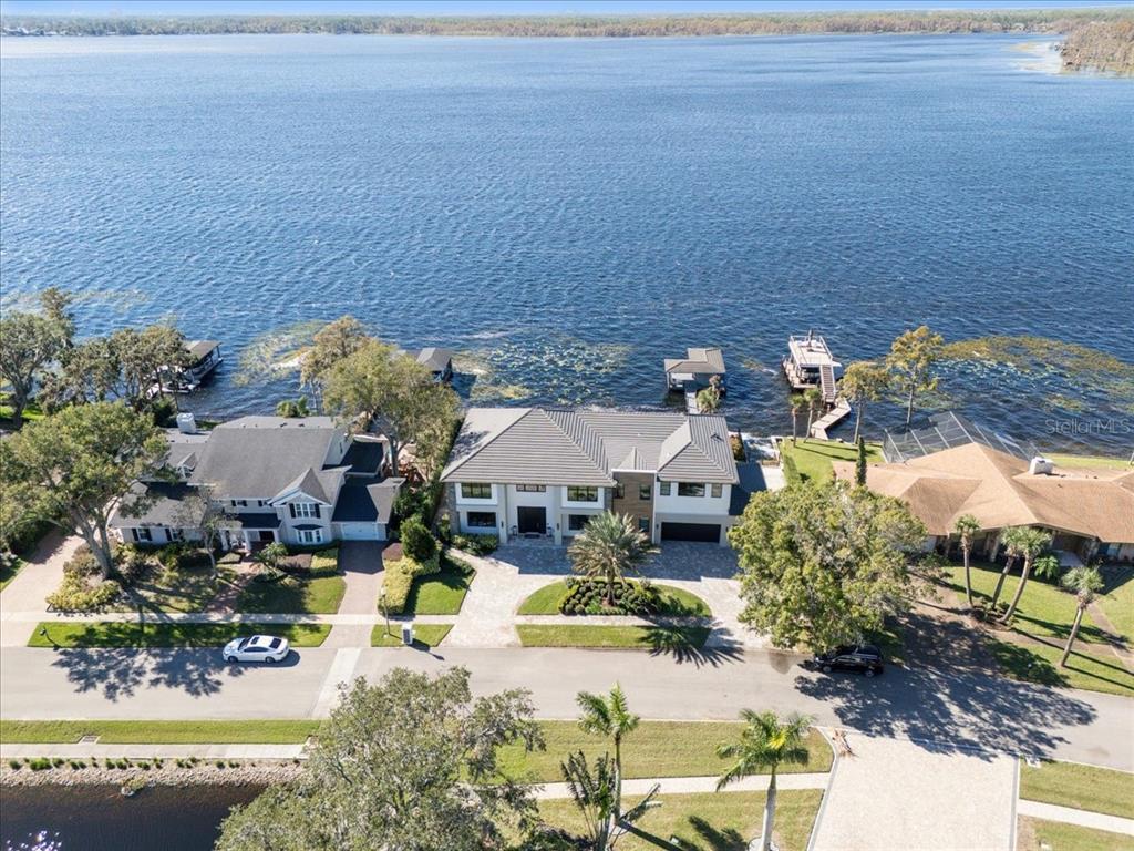 Picture of 9138 Bay Point Drive, Orlando, FL 32819