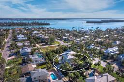 Picture of 581 Broadway Street, Longboat Key, FL 34228