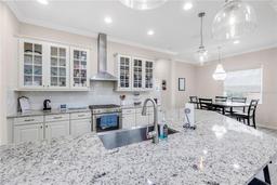 Picture of 5119 Admiral Pointe Drive, Apollo Beach, FL 33572