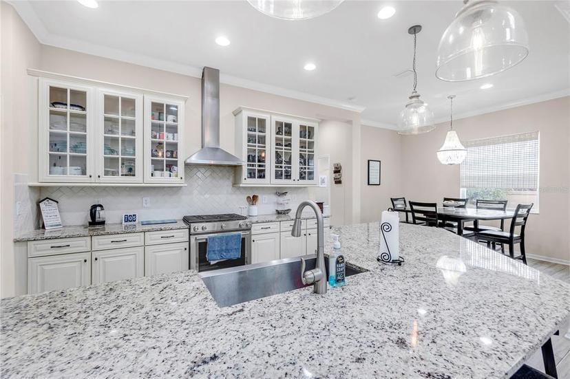 Picture of 5119 Admiral Pointe Drive, Apollo Beach FL 33572