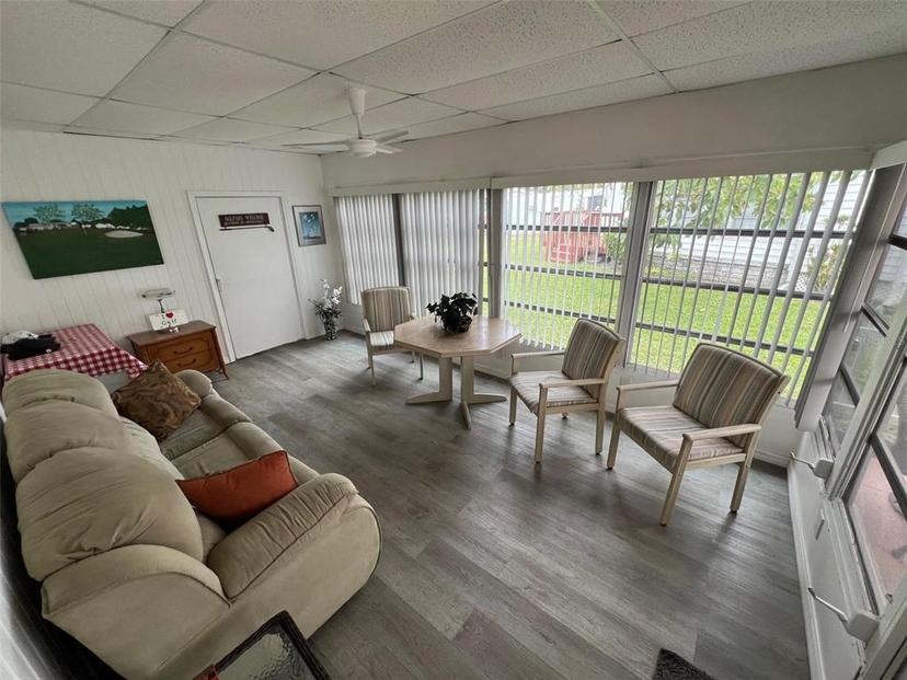 Picture of 6 Thatch Palm Street E, Largo FL 33770
