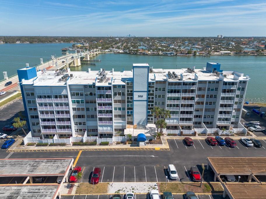 Picture of 500 Treasure Island Causeway Unit 402, Treasure Island, FL 33706