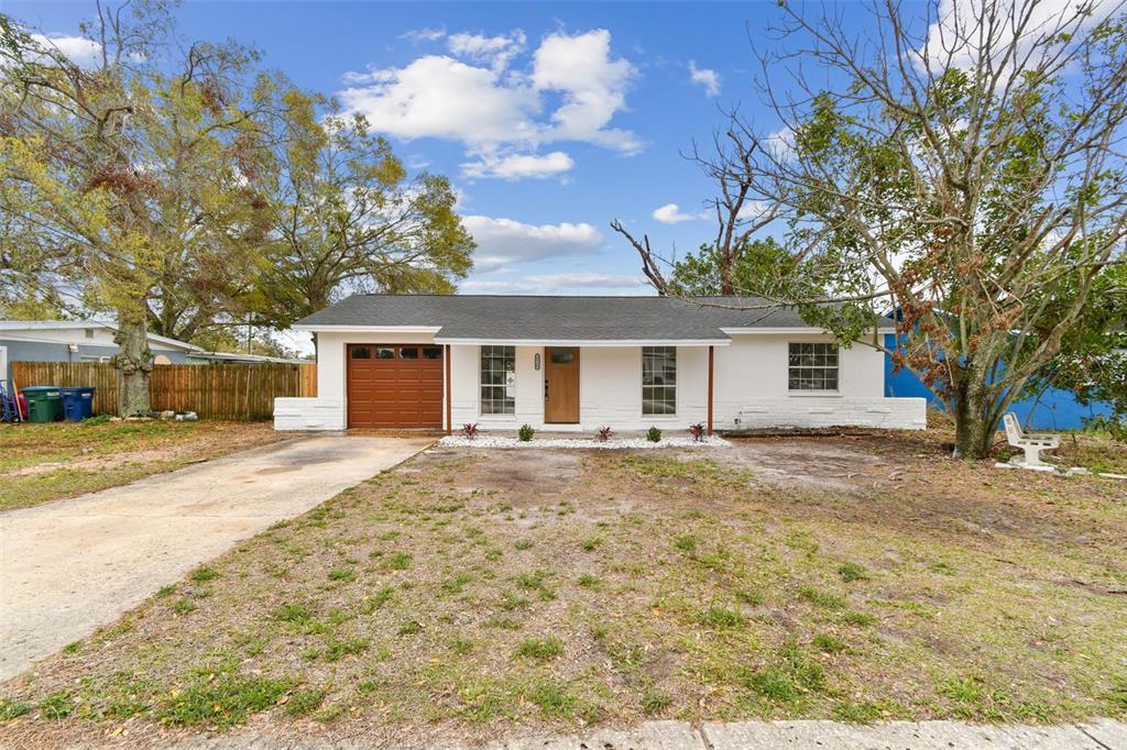 Picture of 8930 94Th Avenue, Seminole, FL 33777