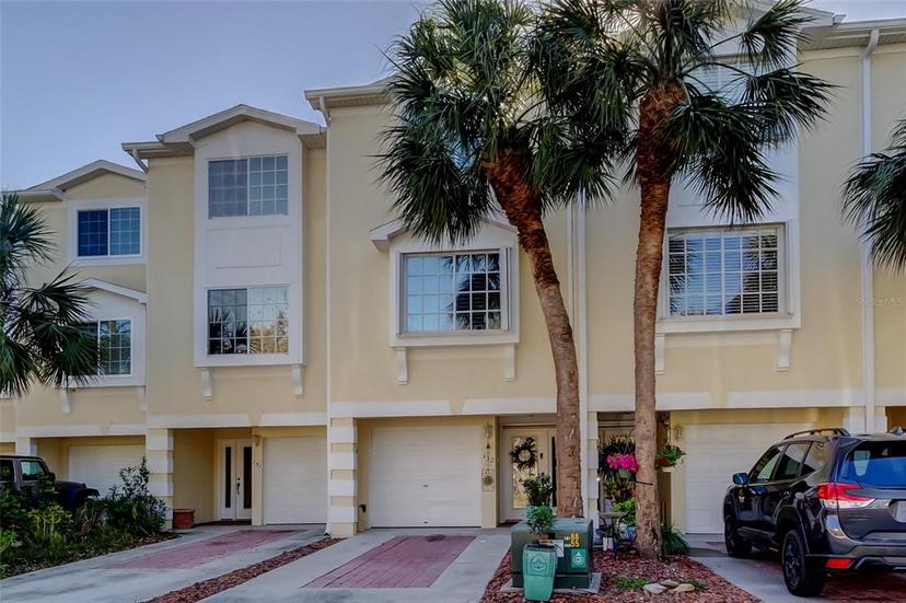 Picture of 152 Brent Circle, Oldsmar FL 34677