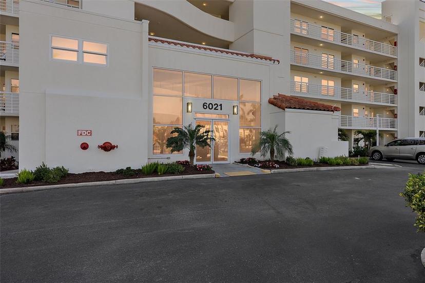 Picture of 6021 Bahia Del Mar Circle Unit 234, St Petersburg FL 33715