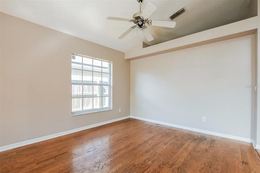 Picture of 1019 Royal Oaks Drive, Apopka FL 32703