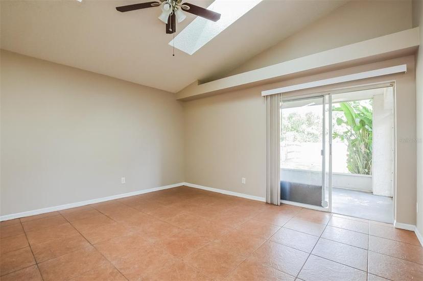 Picture of 1019 Royal Oaks Drive, Apopka FL 32703