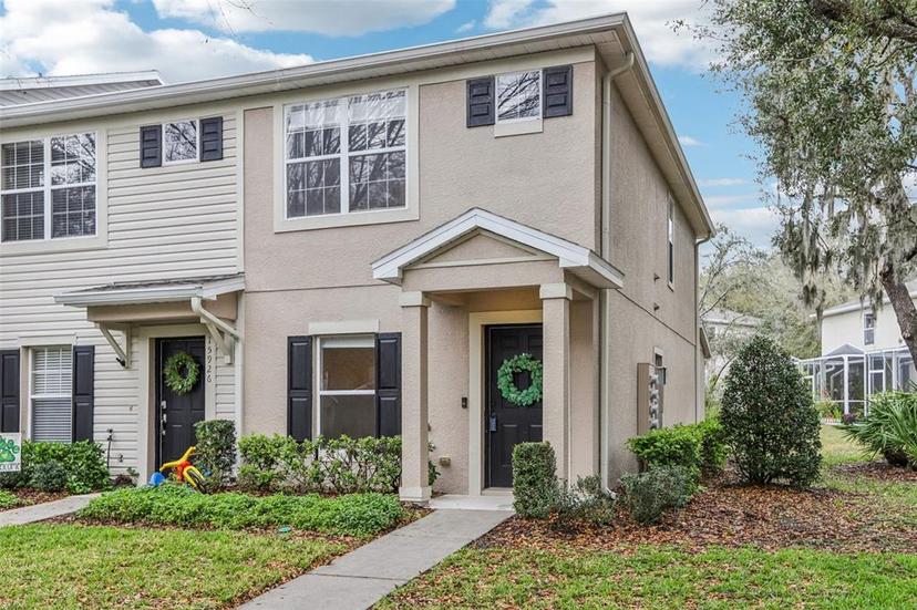 Picture of 15928 Fishhawk View Drive, Lithia FL 33547