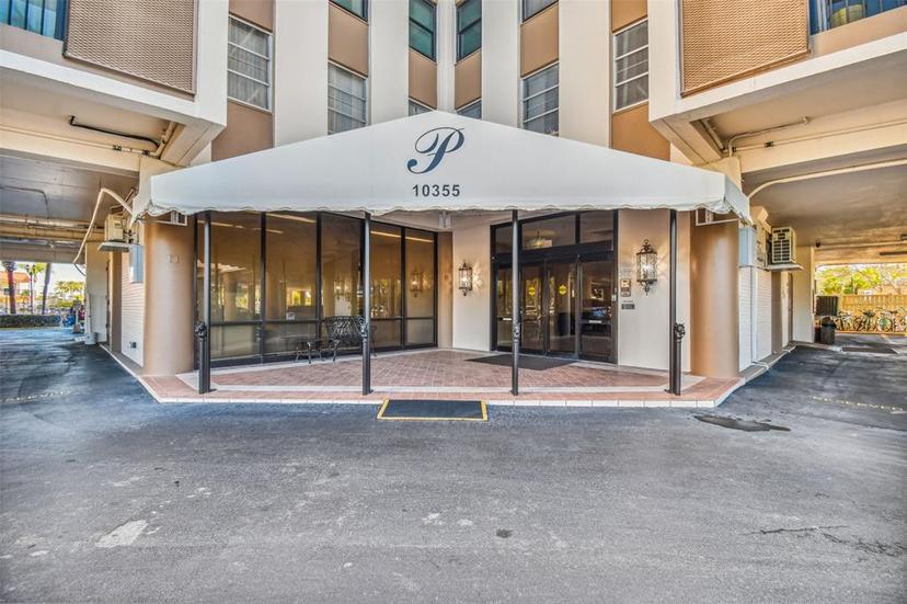 Picture of 10355 Paradise Boulevard Unit 614, Treasure Island FL 33706