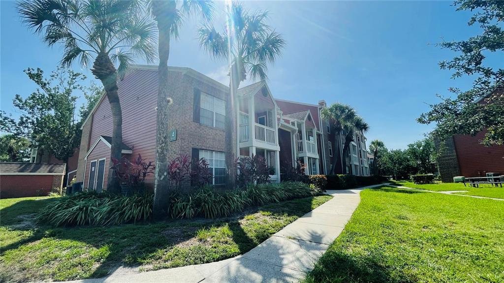 Picture of 10200 Gandy Boulevard N Unit 405, St Petersburg, FL 33702