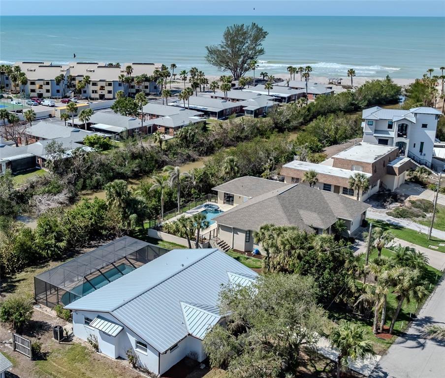 Picture of 388 Flamingo Drive, Venice, FL 34285
