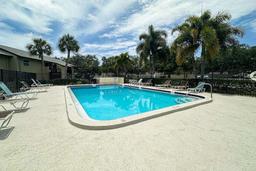 Picture of 4215 E Bay Drive Unit 1702F, Clearwater, FL 33764