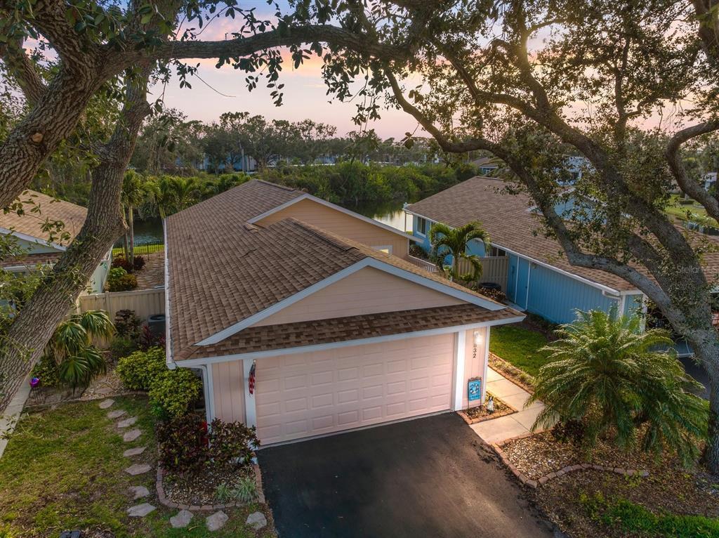 Picture of 832 Saintclair Circle Unit 832, Venice, FL 34285