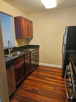 Picture of 2019 Dixie Belle Drive Unit 2019O, Orlando, FL 32812