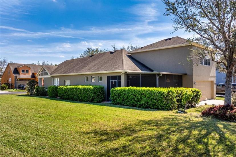 Picture of 303 White Water Bay Drive, Groveland FL 34736