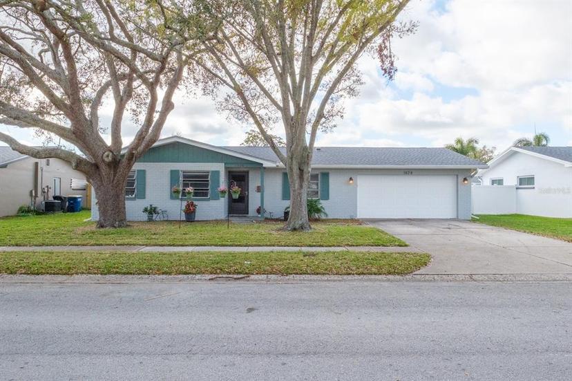 Picture of 1828 Elmhurst Drive, Clearwater FL 33765